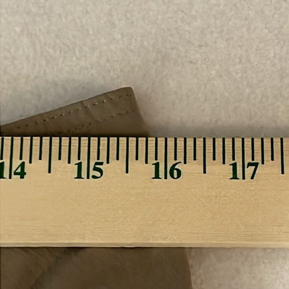 Mountain Hard Wear  Yuma Hiking Pants Womens Size 8 Tan Cargo - Picture 7 of 11